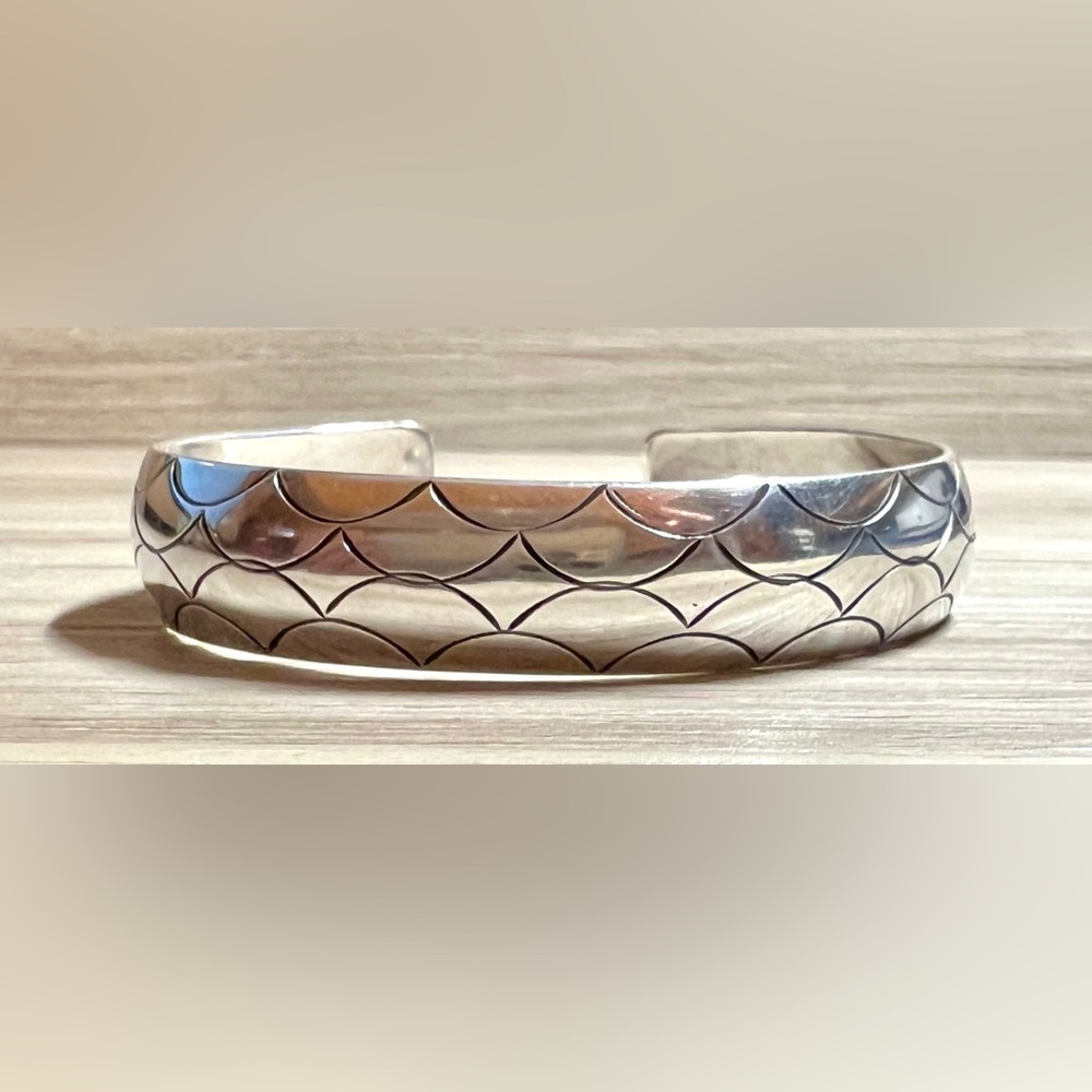 Vintage Handmade Designer Signed JH Wilson Sterling Silver Etched Cuff Bracelet
